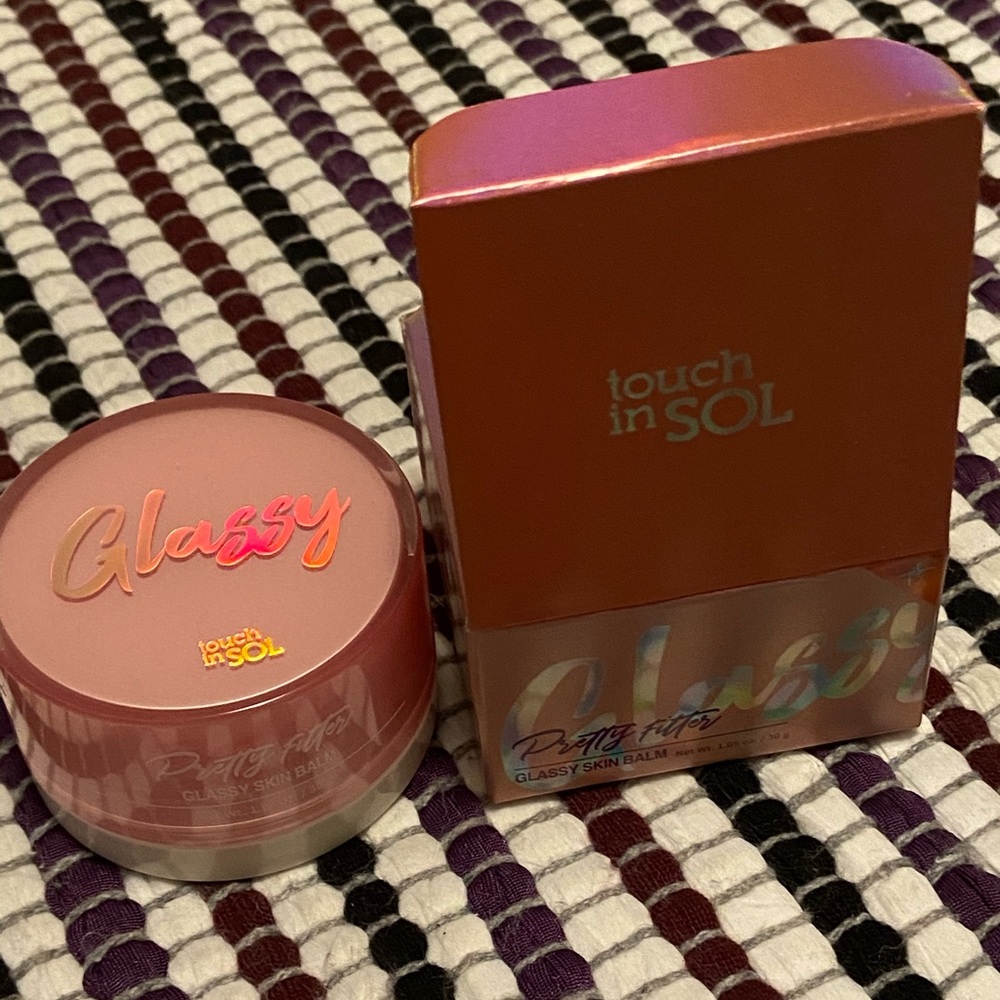 BNIB Touch in Sol Glassy Skin Balm